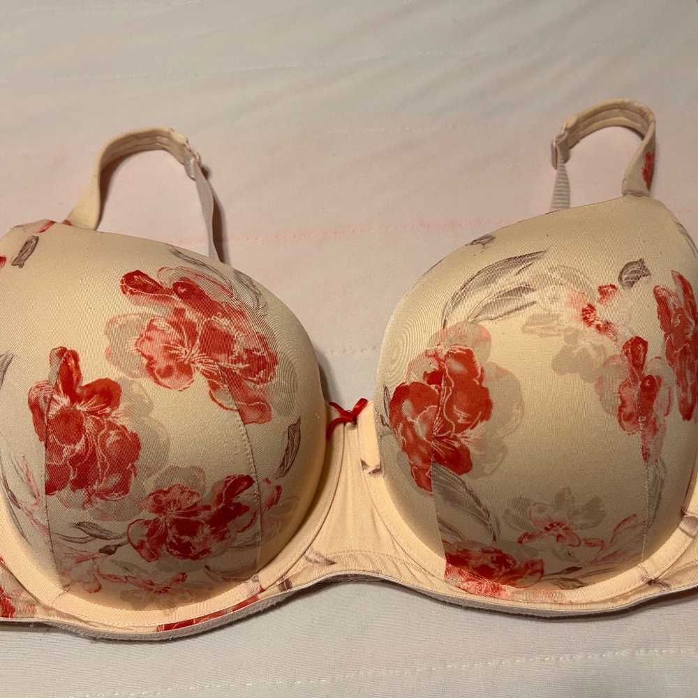 Cacique Pink with Floral Design 42DD Back Closure Bra